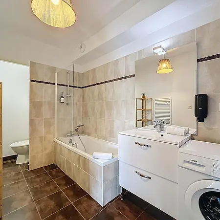 아파트 T2 4 Pers Les Cezeaux Balcon Et Parking Gratuit 클레르몽페랑
